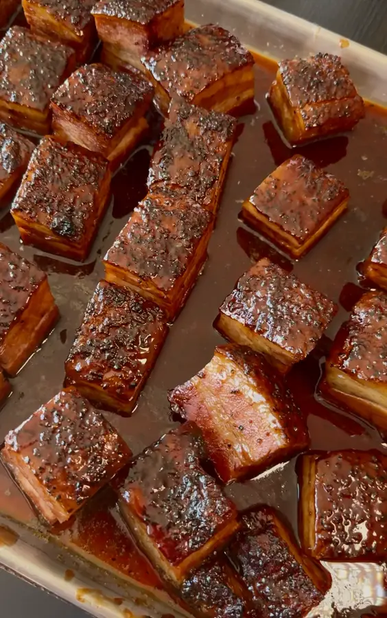 Pork Belly Burnt Ends (1 lb)